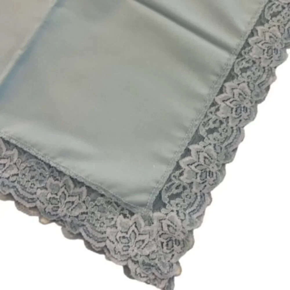 SALE!! 2 for $15 VTG Shabby Chic Baby Blue Fabric‎ Dinner Napkins Lace 17x17